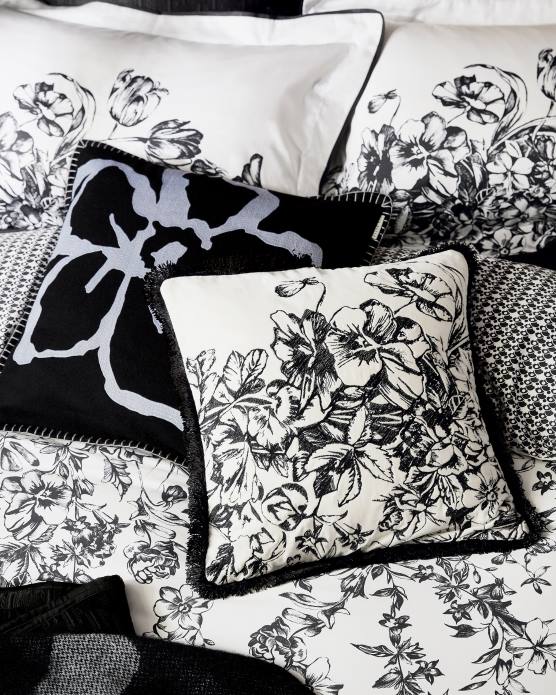 Ted Baker collection 60VD2091 articles ménagers coussin floral élégance Audina blanc