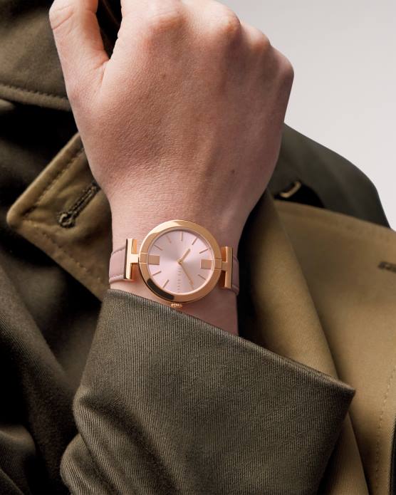 Ted Baker femmes 60VD1092 accessoires montre darbyy t frame avec bracelet en cuir rose