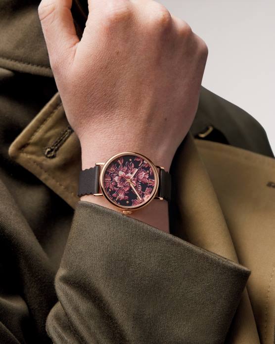 Ted Baker femmes 60VD1117 accessoires montre à cadran imprimé floral glitched phyliis noir