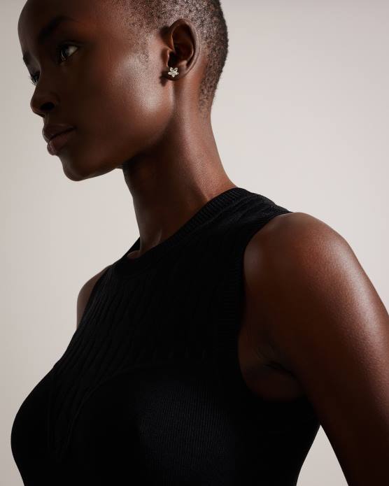 Ted Baker femmes 60VD1076 bijoux boucles d'oreilles à tige en forme de fleur beaauu couleur argent