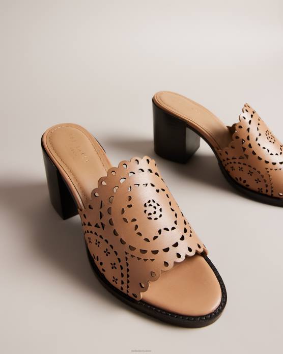 Ted Baker femmes 60VD920 chaussures Beebah - Sandale à talon bloc découpée au laser brun clair