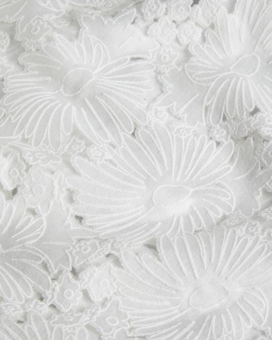 Ted Baker femmes 60VD34 vêtements t-shirt décontracté en dentelle fleurie Maralo blanc