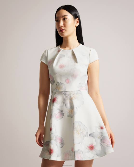 Ted Baker femmes 60VD61 vêtements robe patineuse à imprimé fleuri Trinia naturel