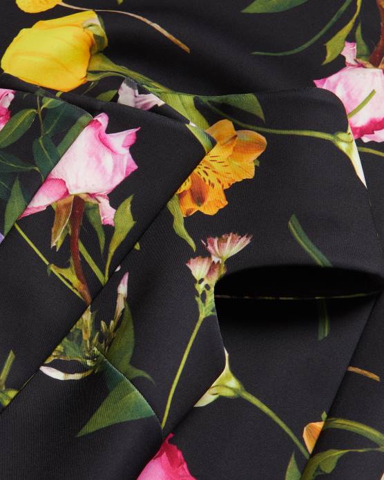 Ted Baker femmes 60VD172 vêtements robe moulante style Bardot à fleurs Loveina noir