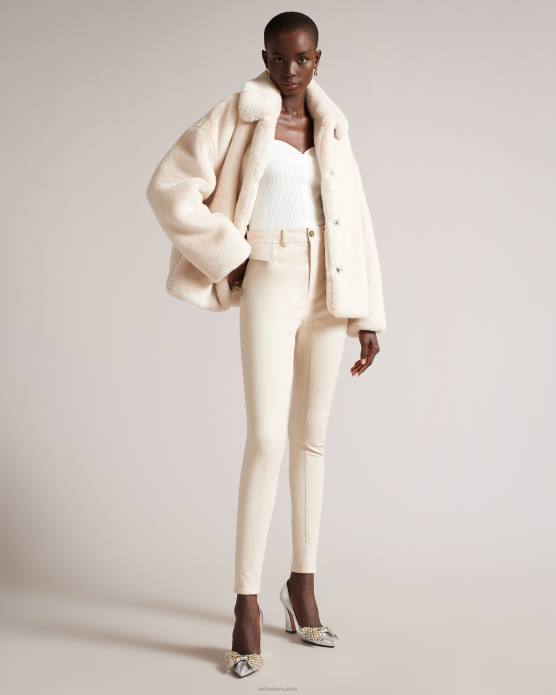 Ted Baker femmes 60VD99 vêtements Helenh - Haut tricoté à décolleté en cœur blanc