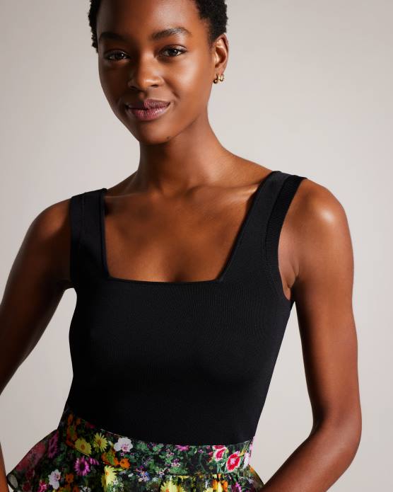 Ted Baker femmes 60VD13 vêtements Jennias - Robe corsage en tricot avec jupe à volants noir