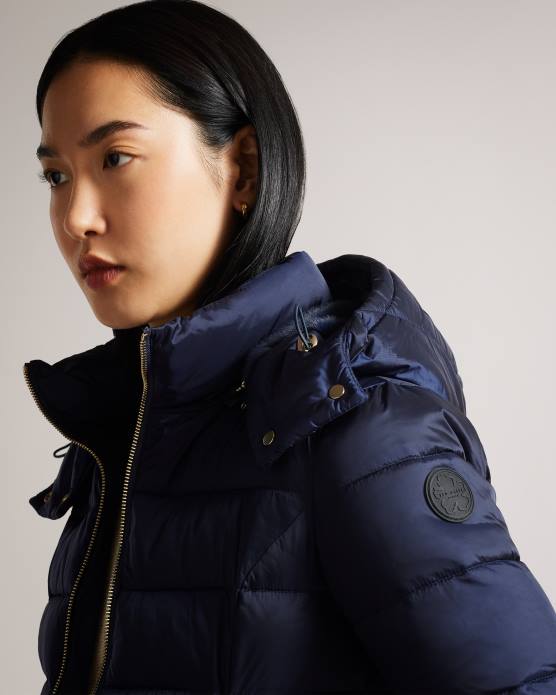 Ted Baker femmes 60VD105 vêtements abbiiee doudoune ceinturée à capuche amovible marine