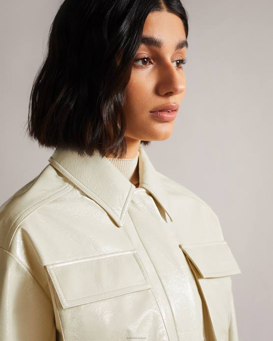 Ted Baker femmes 60VD569 vêtements Foziey - Veste militaire en vinyle texturé Ivoire