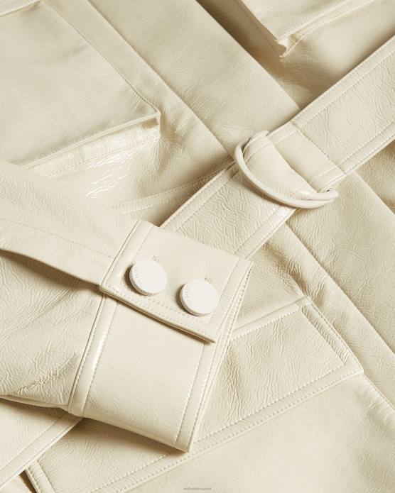 Ted Baker femmes 60VD569 vêtements Foziey - Veste militaire en vinyle texturé Ivoire