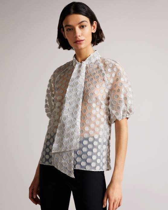 Ted Baker femmes 60VD601 vêtements Caieta - Blouse à pois en organza avec nœud lavallière blanc