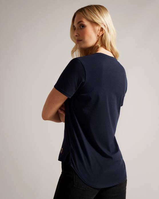 Ted Baker femmes 60VD542 vêtements t-shirt à col en V coupe facile livèche marine