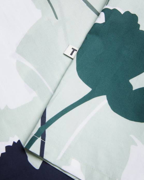 Ted Baker Hommes 60VD1472 vêtements Chemise à manches courtes à imprimé silhouette colorée Rossvil vert clair