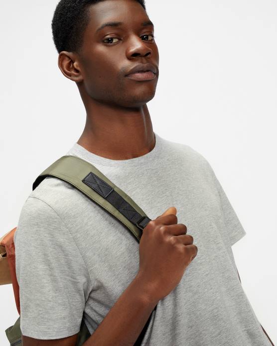 Ted Baker Hommes 60VD1622 vêtements t-shirt coupe régulière funda ss marnes grises